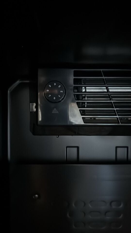 Şenox Dik Tip Şişe Soğutucu Kanopisiz 345 Litre, SDS-385 DC PF