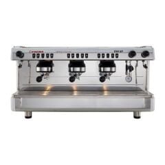 Faema E98 UP A/3 Tam Otomatik Espresso Kahve Makinesi, 3 Gruplu, E98 UP A/3